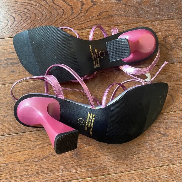 Size 7-8 pinkish purplish Metallic Strappy sandal Heels - Picture 3 of 8